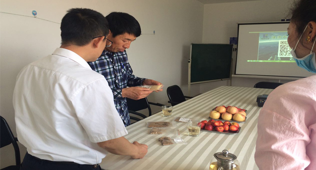 新康科技拉萨客户洽谈发酵饲料合作